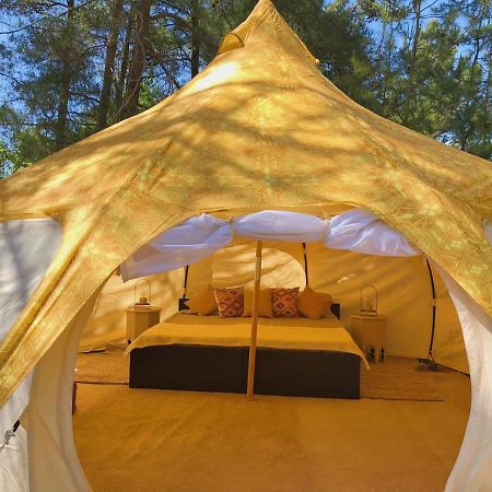 Vinsan Glamping & Wellness Centre Hotel Eleousa Buitenkant foto