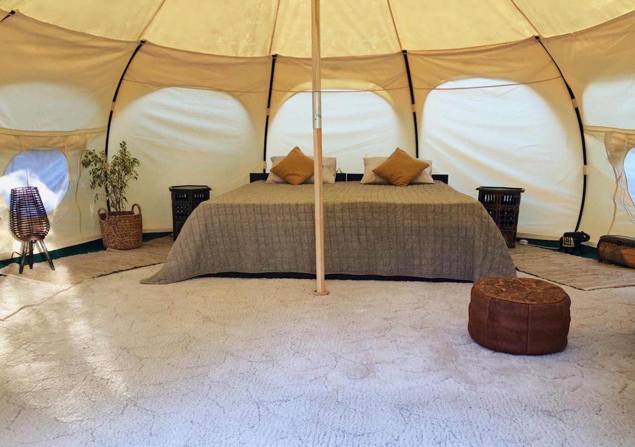 Vinsan Glamping & Wellness Centre Hotel Eleousa Buitenkant foto