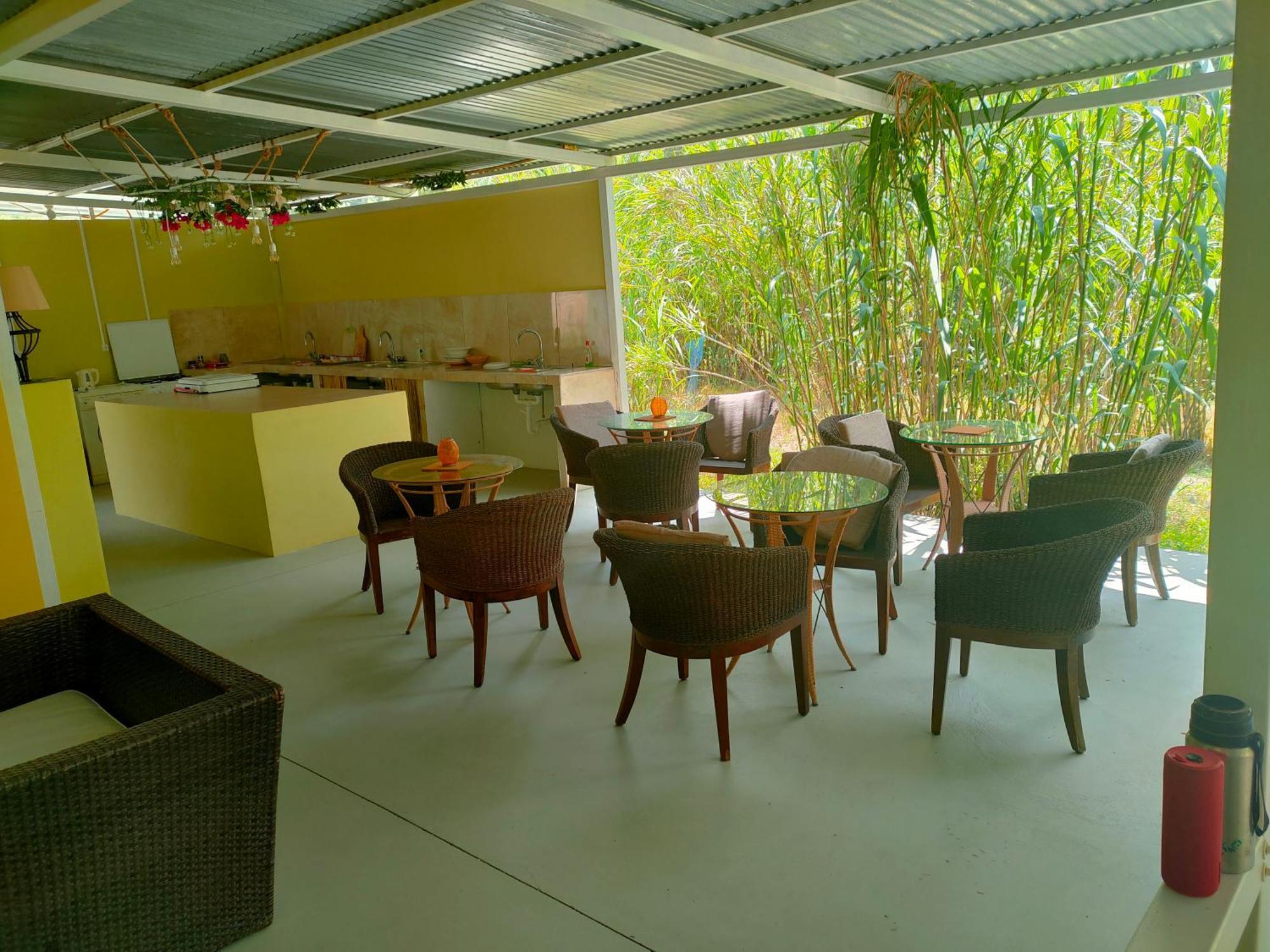 Vinsan Glamping & Wellness Centre Hotel Eleousa Buitenkant foto